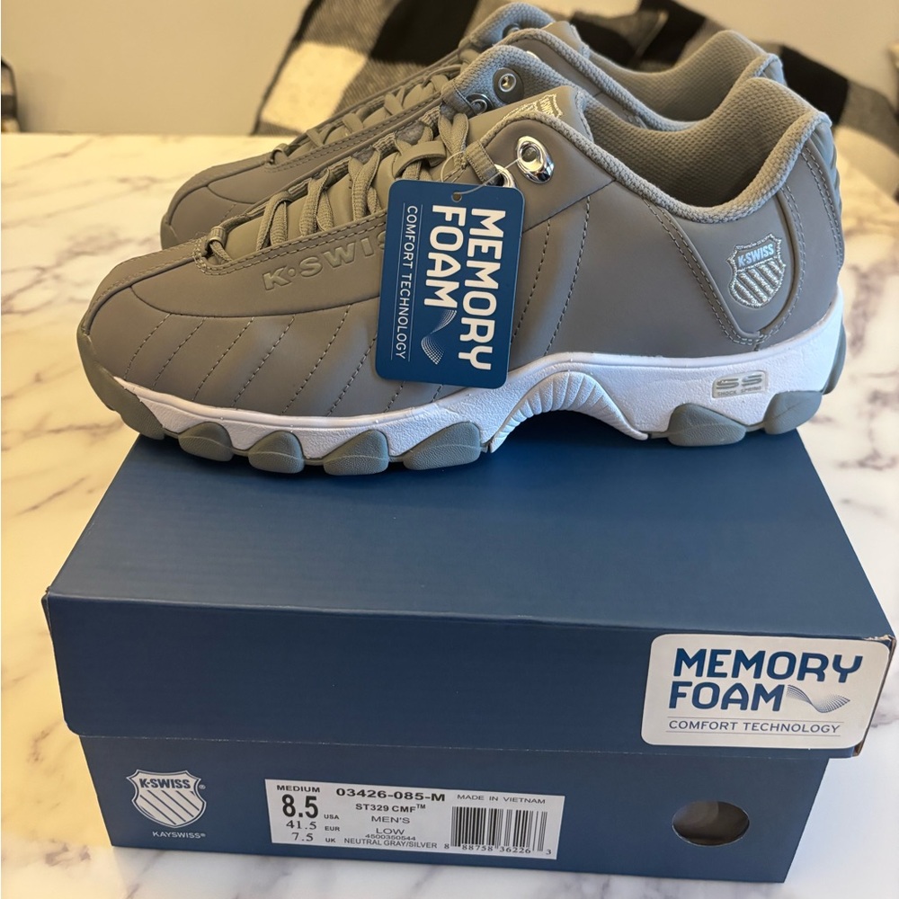 K-Swiss ST329 Gray nubuck Sneakers with Memory Foam